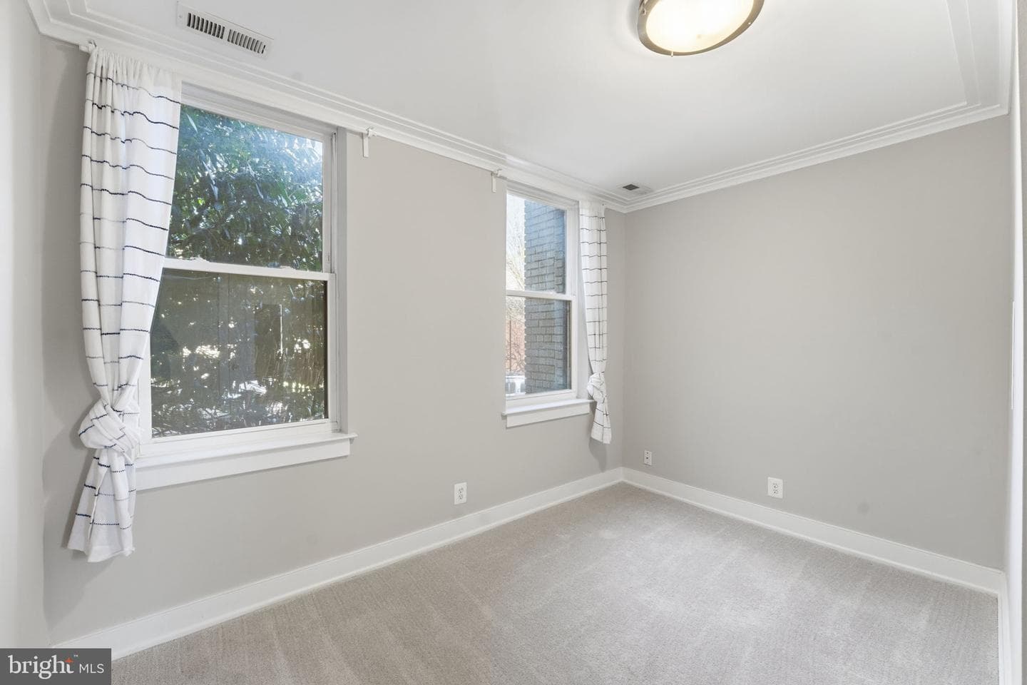 14 S Street NE #201 photo 22