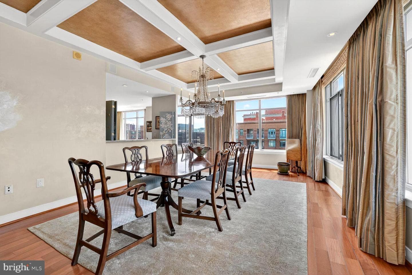 2425 L Street NW #939 photo 11