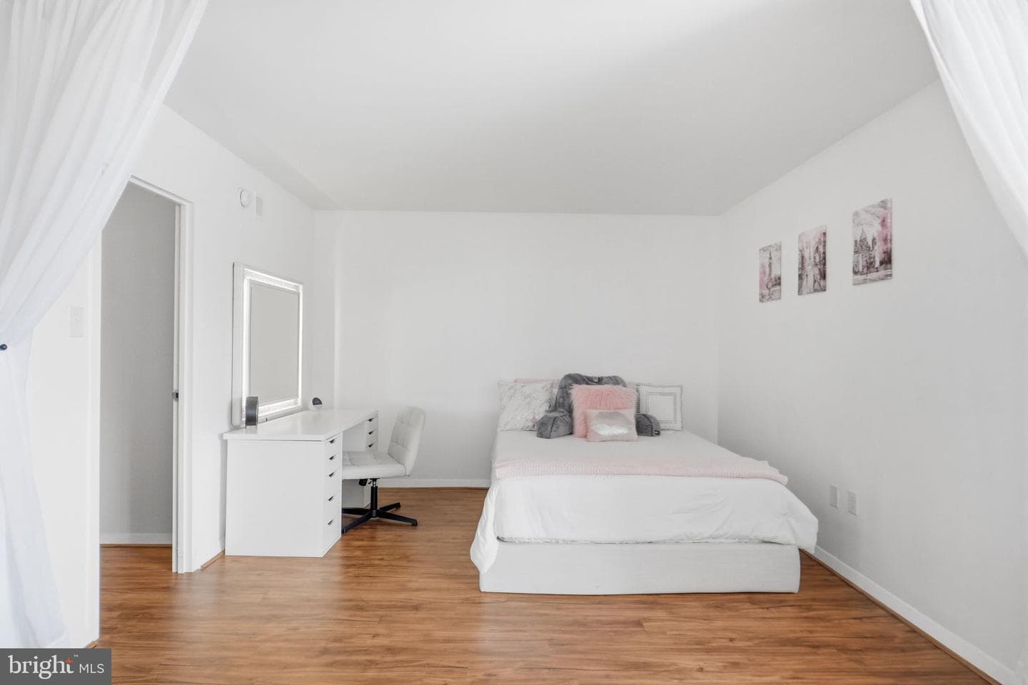 3001 Veazey Terrace NW #1324 photo 15