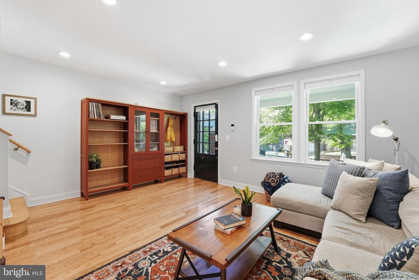 52 Hamilton Street NW photo 11