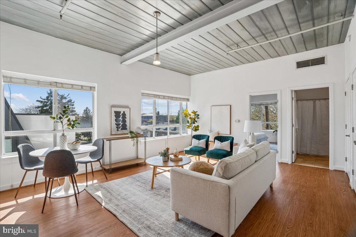 5885 Colorado Avenue NW #203, Washington