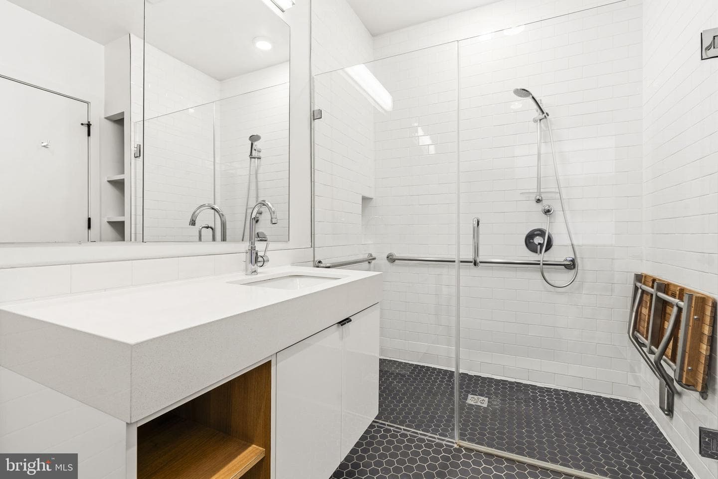 57 N Street NW #523 photo 26