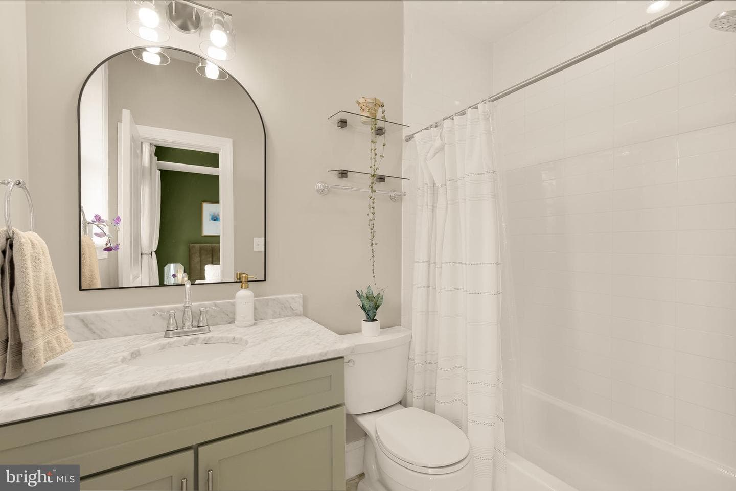 1470 Chapin Street NW #3 photo 31