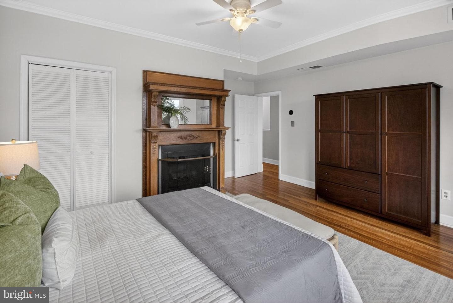 2510 Cliffbourne Place NW #300 photo 13