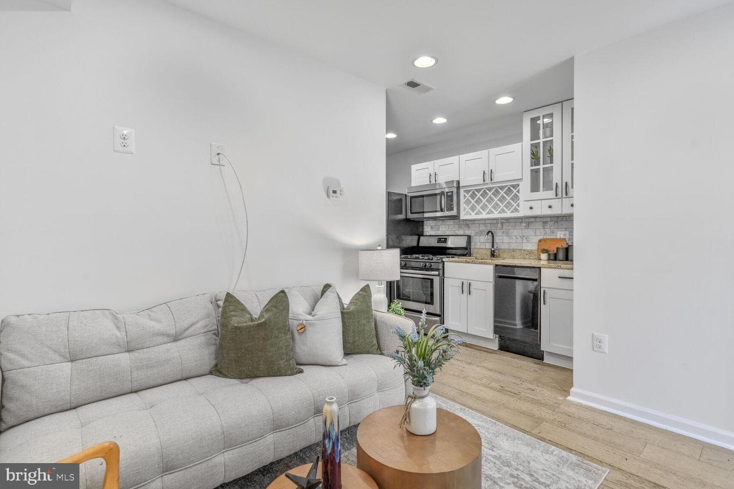 1268 16th Street NE photo 5