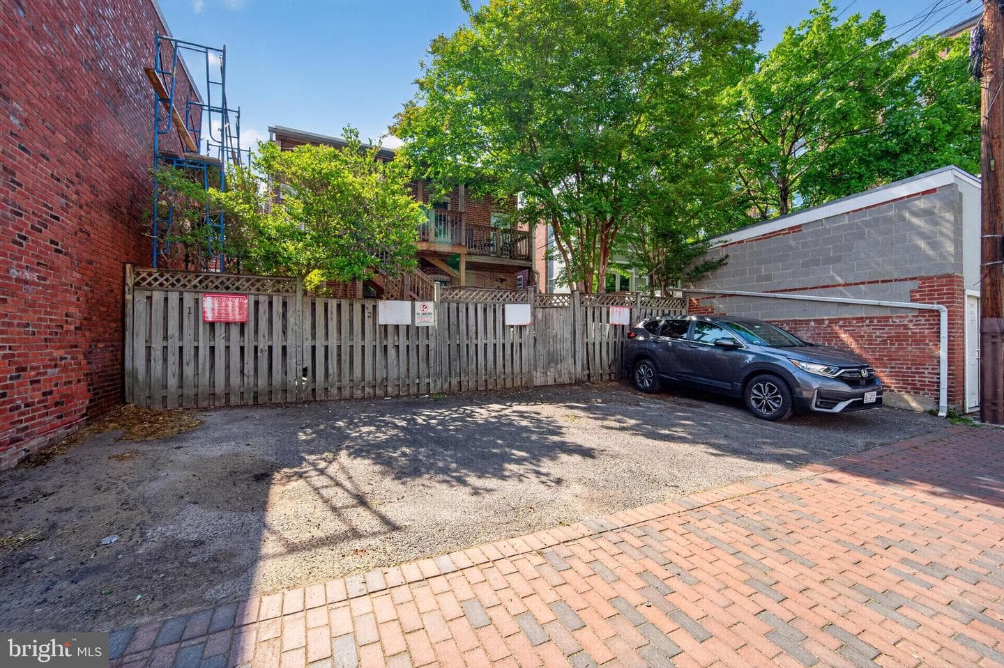 719 5th Street NE #3 photo 30
