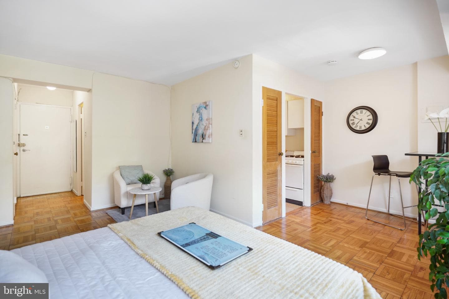 1801 Clydesdale Place NW #518 photo 6