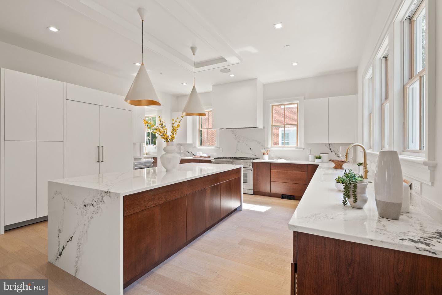 5022 Cathedral Avenue NW, Washington
