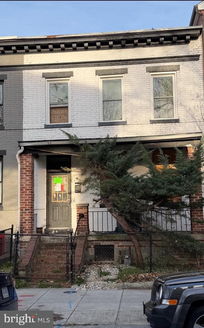 19 15th Street NE, Washington
