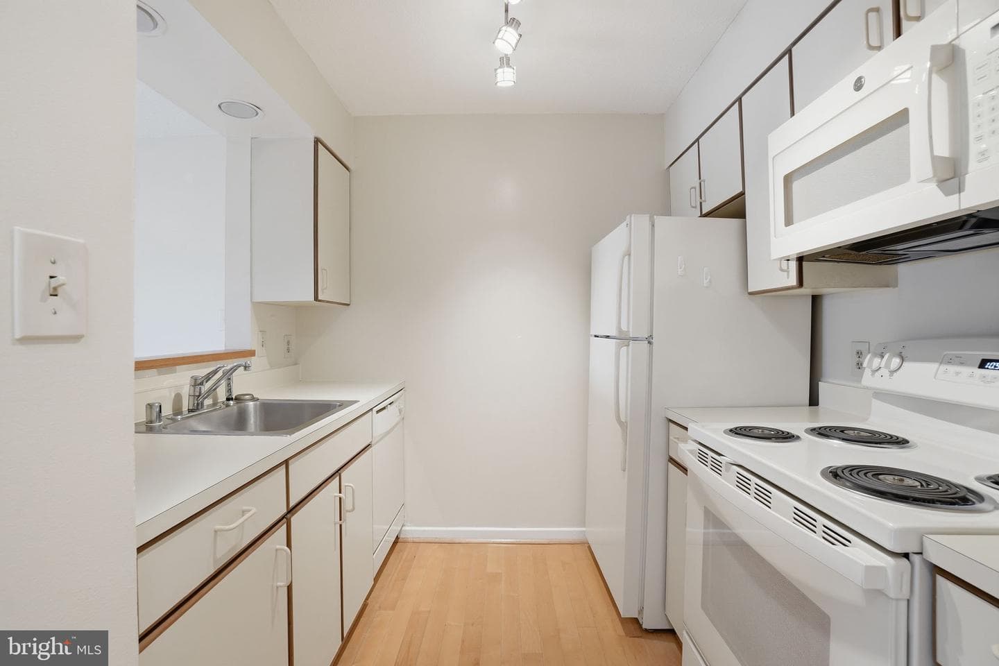2111 Wisconsin Avenue NW #620 photo 5