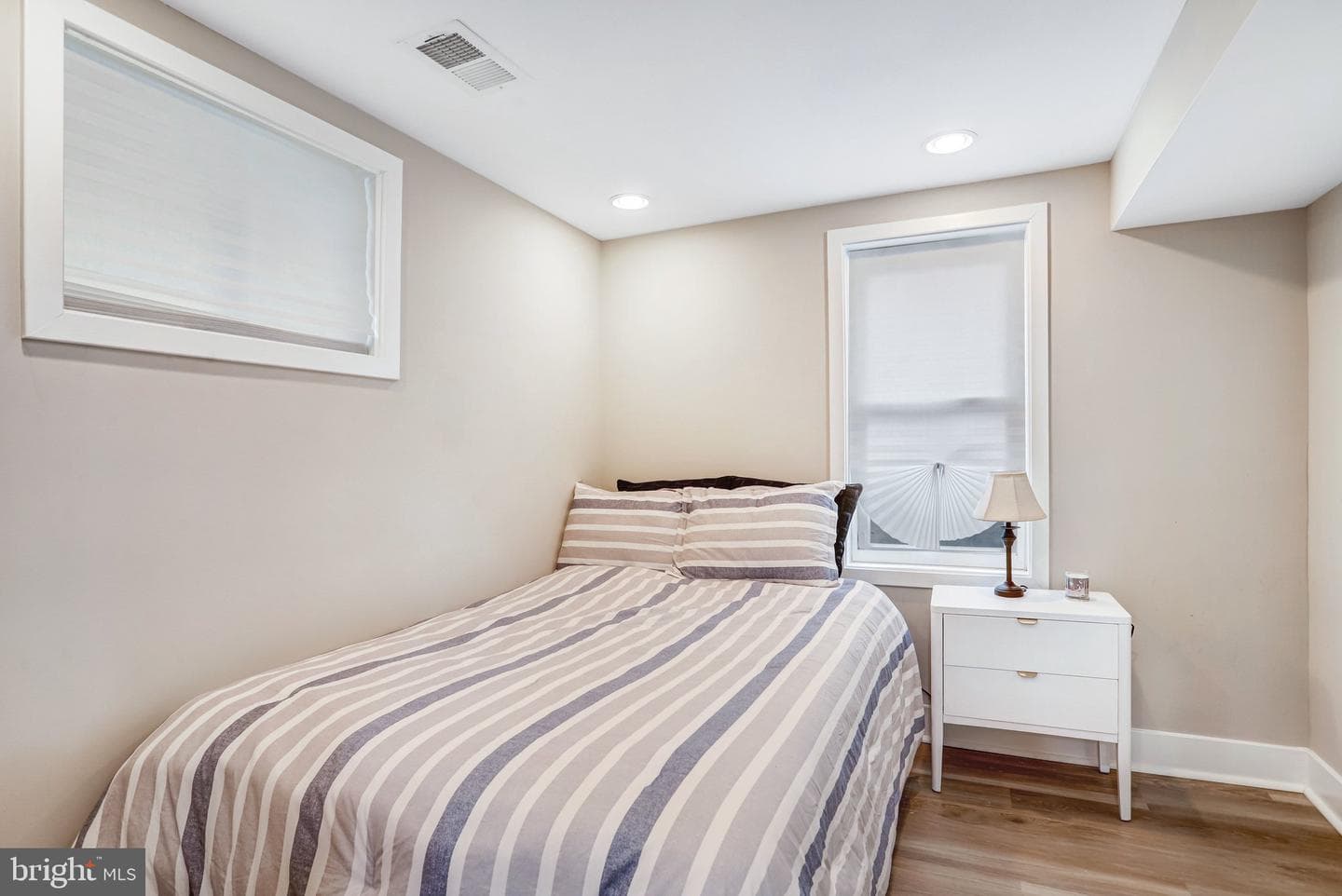 2201 Taylor Street NE photo 21