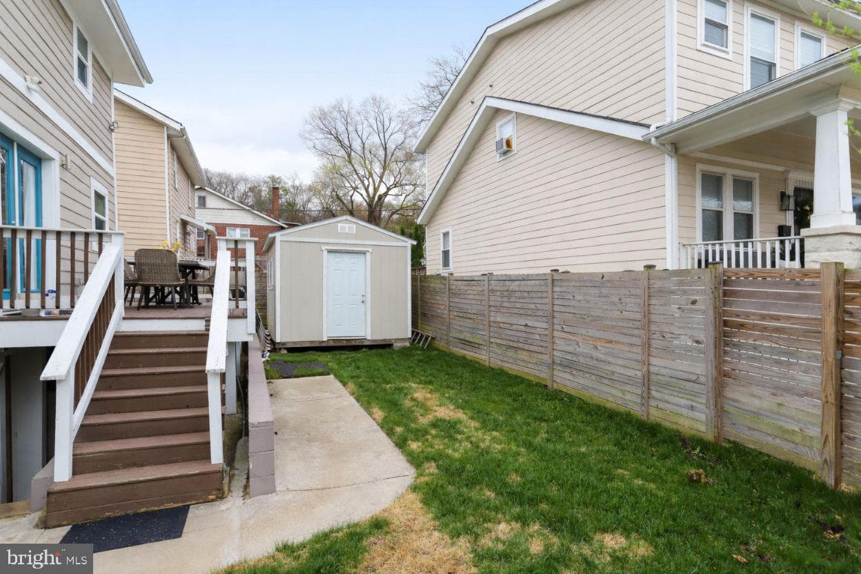 2201 Taylor Street NE photo 25