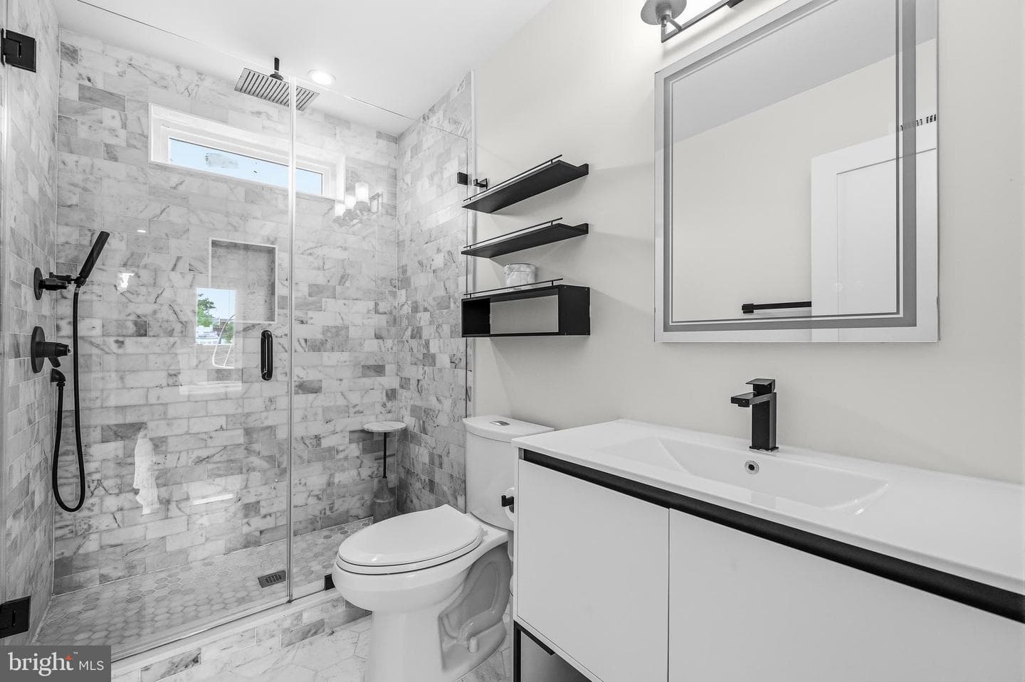 1241 Oates Street NE #2 photo 27