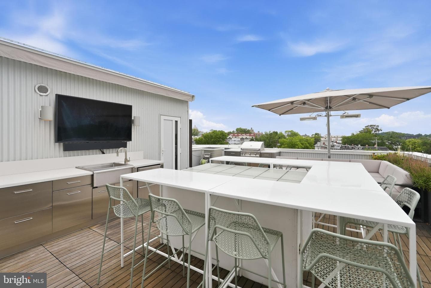 523 Montana Avenue NE #525a photo 18