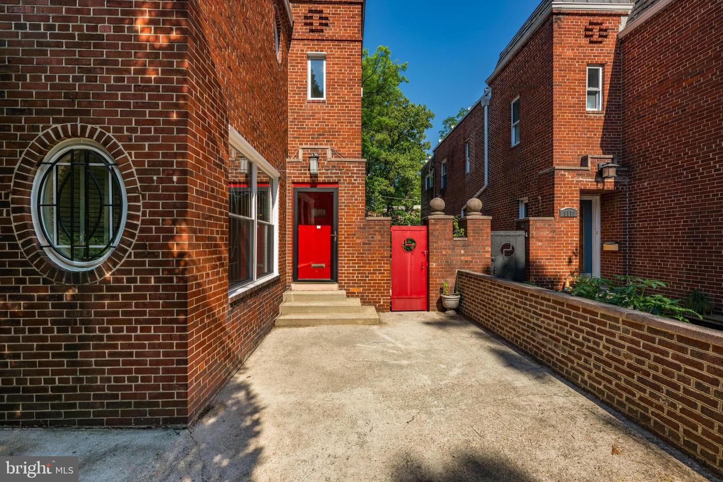 6121 14th Street NW photo 4