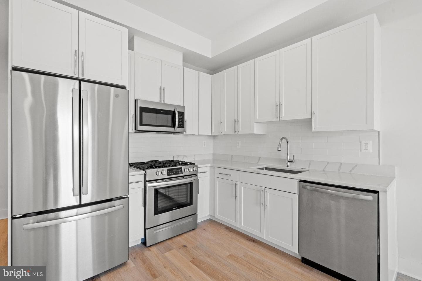 1130 Penn Street NE #6 photo 8