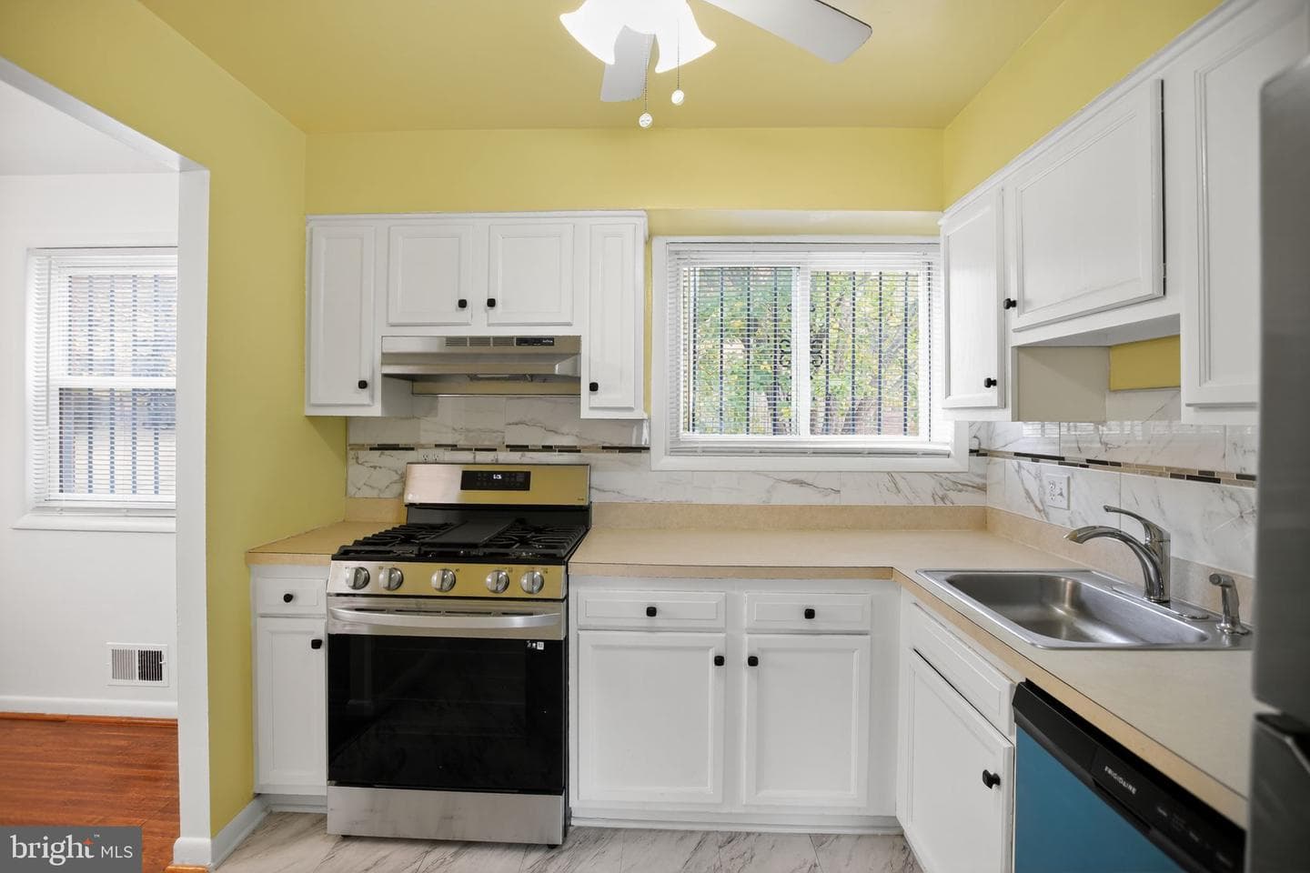 1432 41st Street SE photo 8