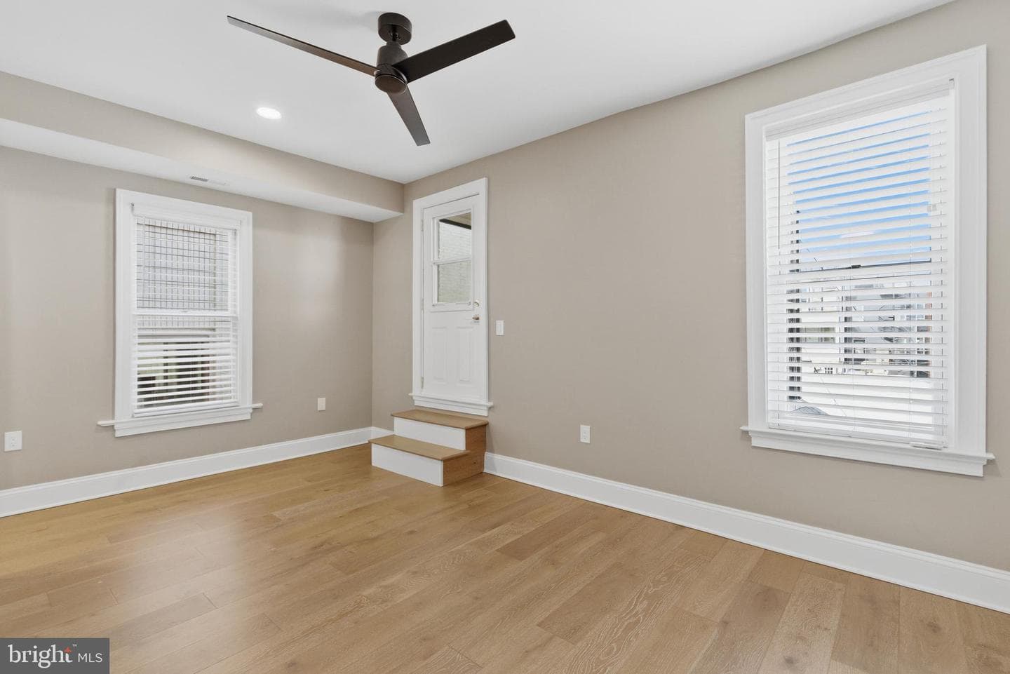 1223 Fairmont Street NW photo 39