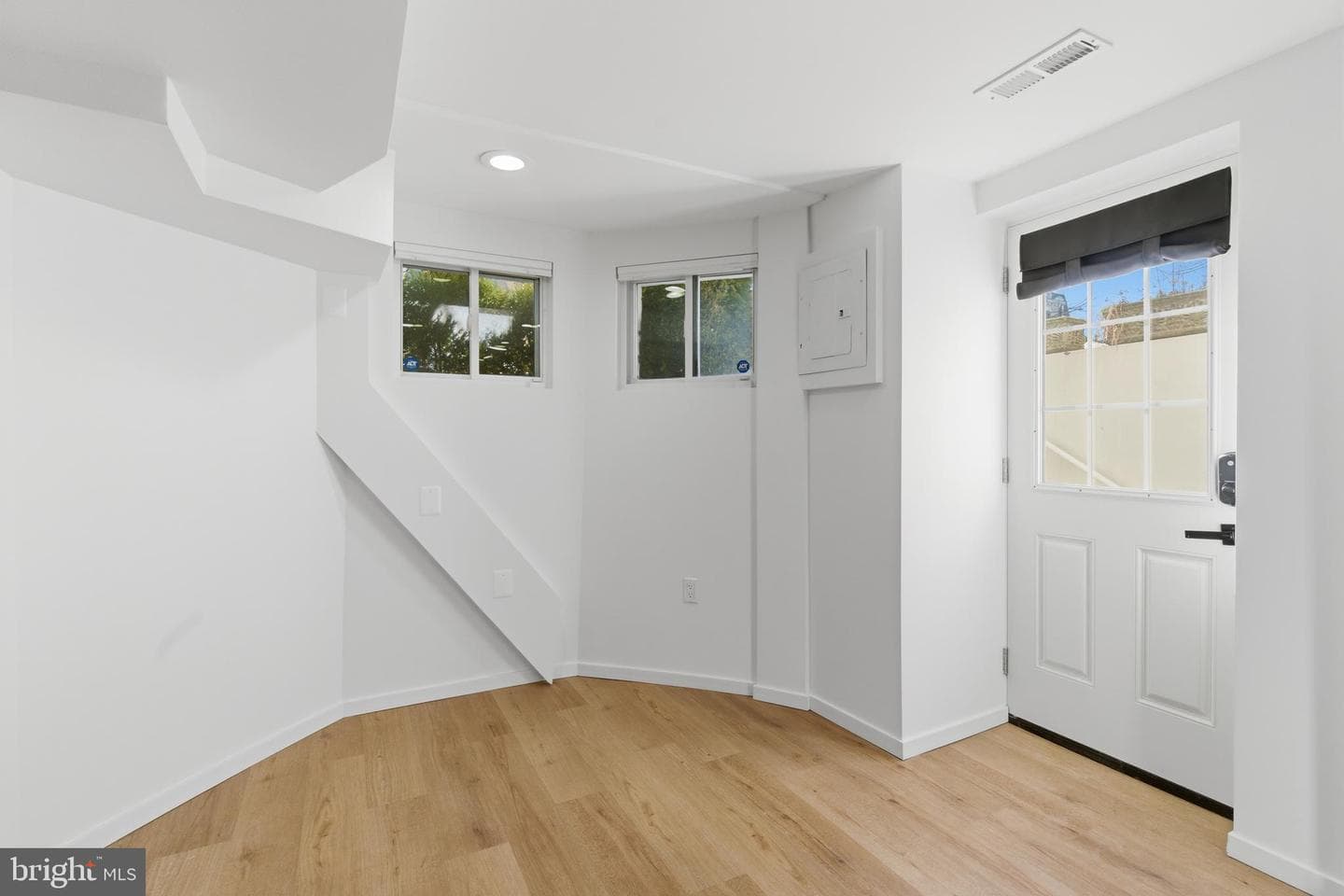1223 Fairmont Street NW photo 98