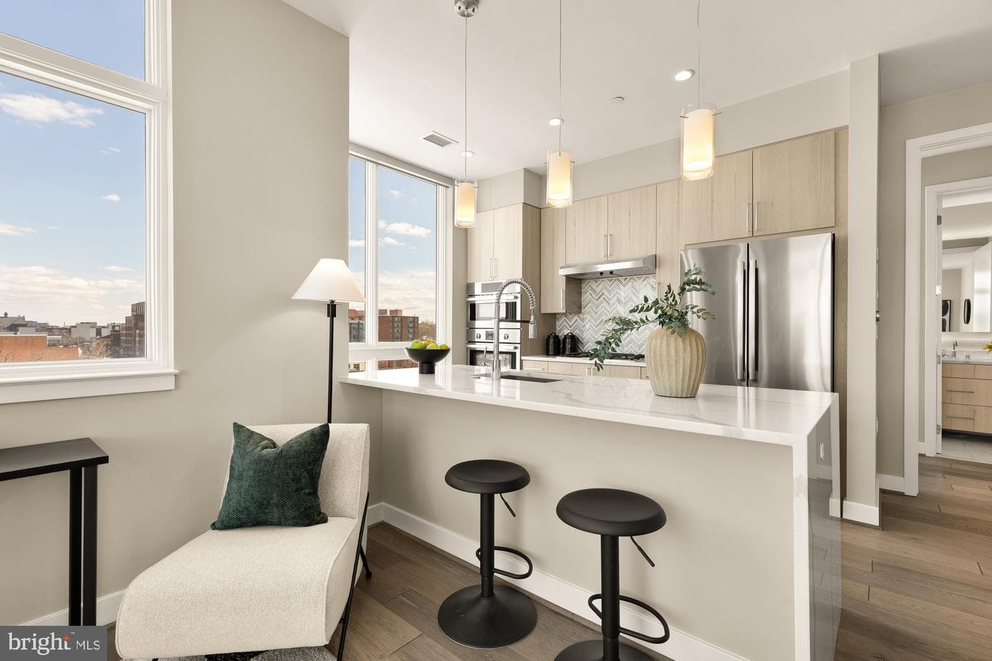 646 H Street NE #503 photo 8