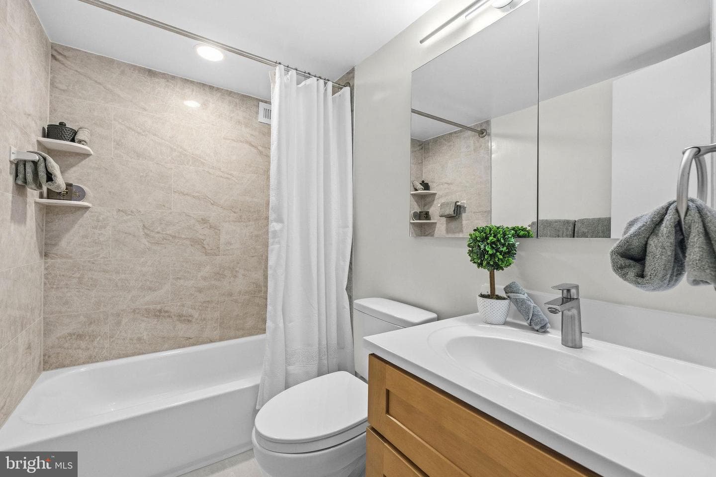 2440 16th Street NW #416 photo 24