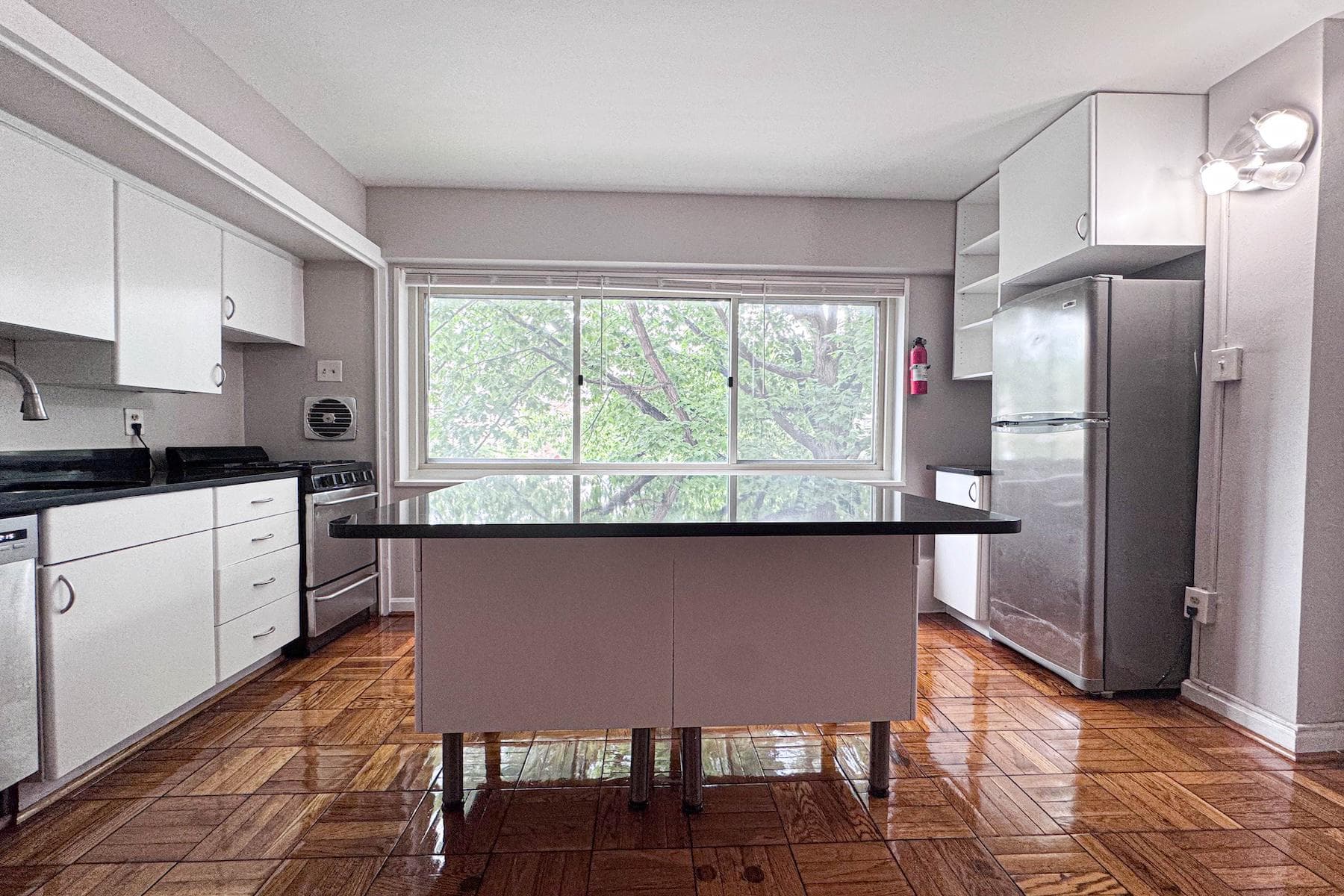 5315 Connecticut Avenue NW #310 photo 21