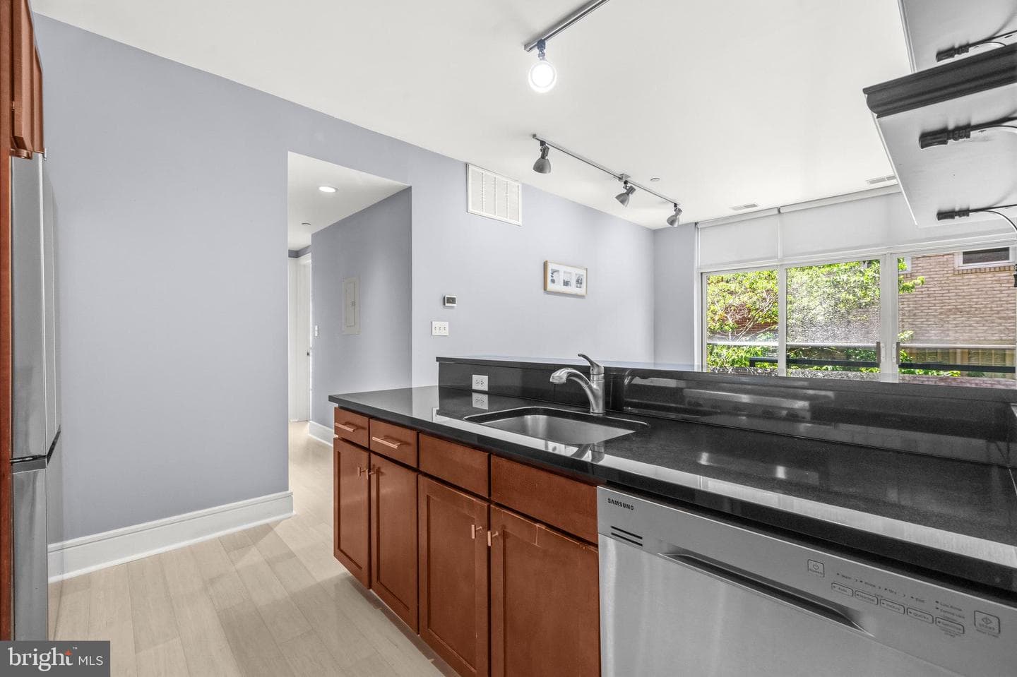 1654 Euclid Street NW #205 photo 11