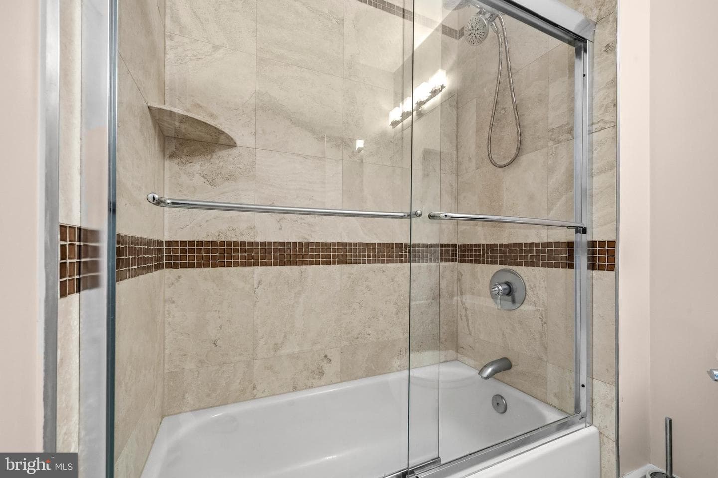 1654 Euclid Street NW #205 photo 23