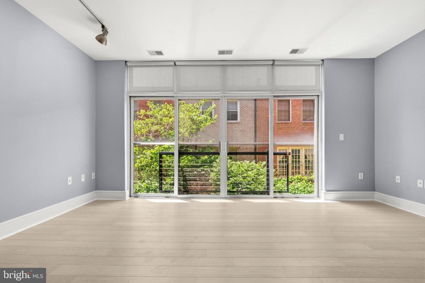 1654 Euclid Street NW #205 photo 8