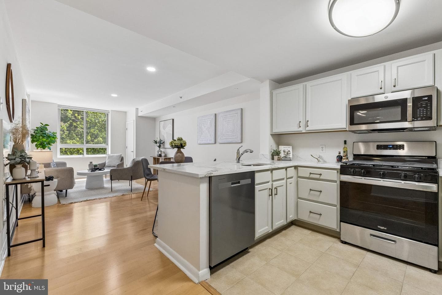 350 G Street SW #n411, Washington