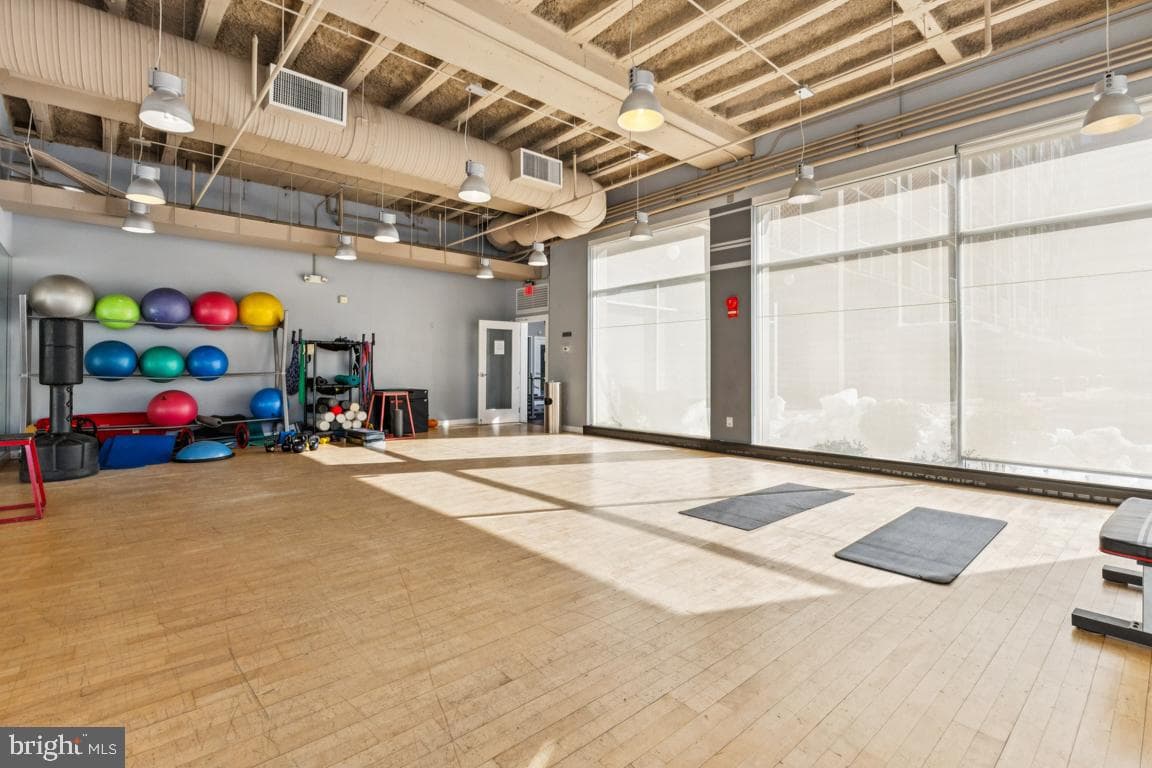 350 G Street SW #n411 photo 25