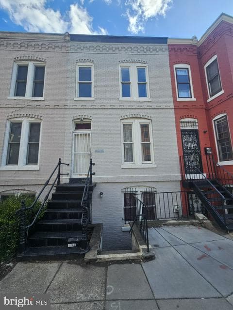 1746 V Street NW, Washington