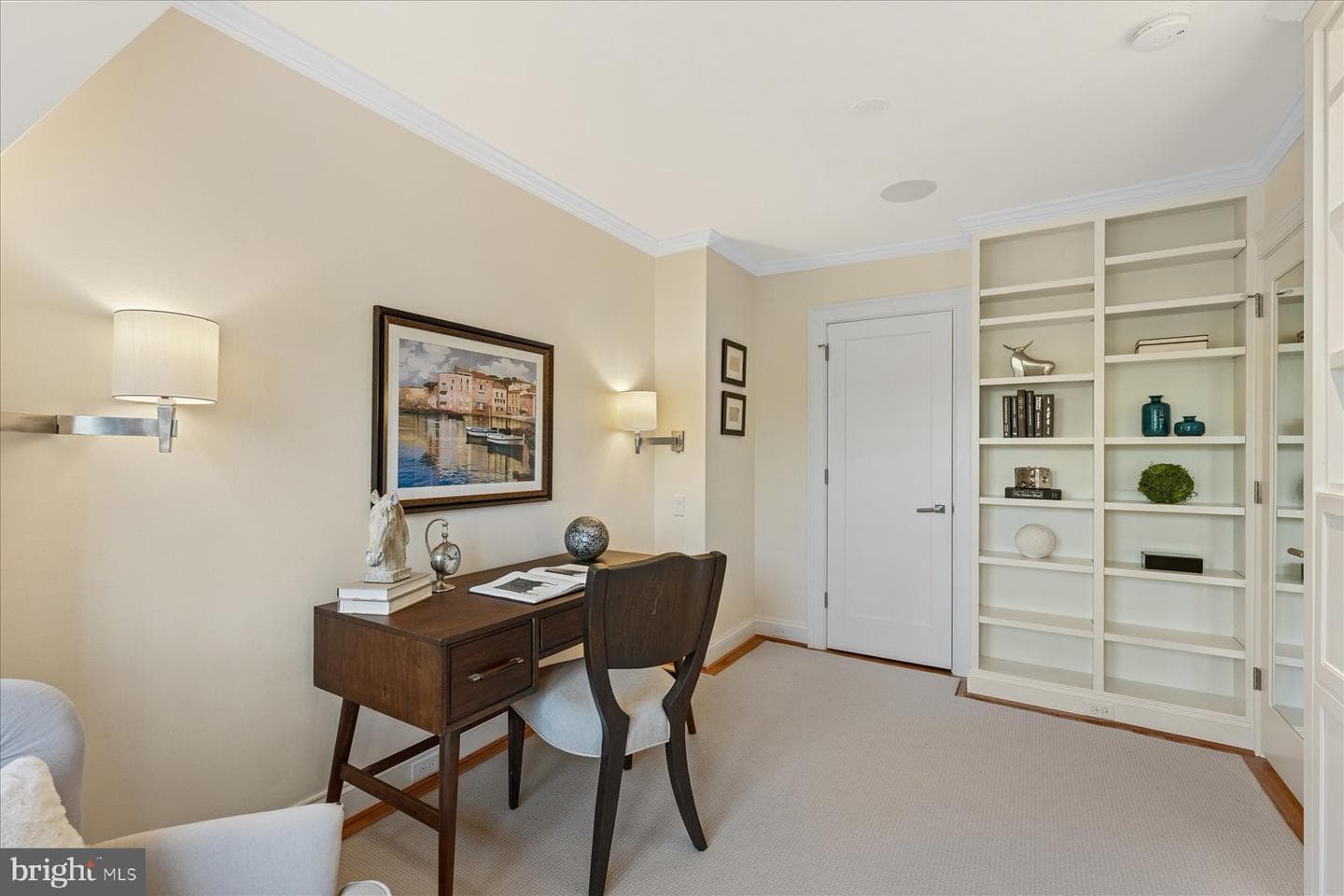 1706 Surrey Lane NW photo 28