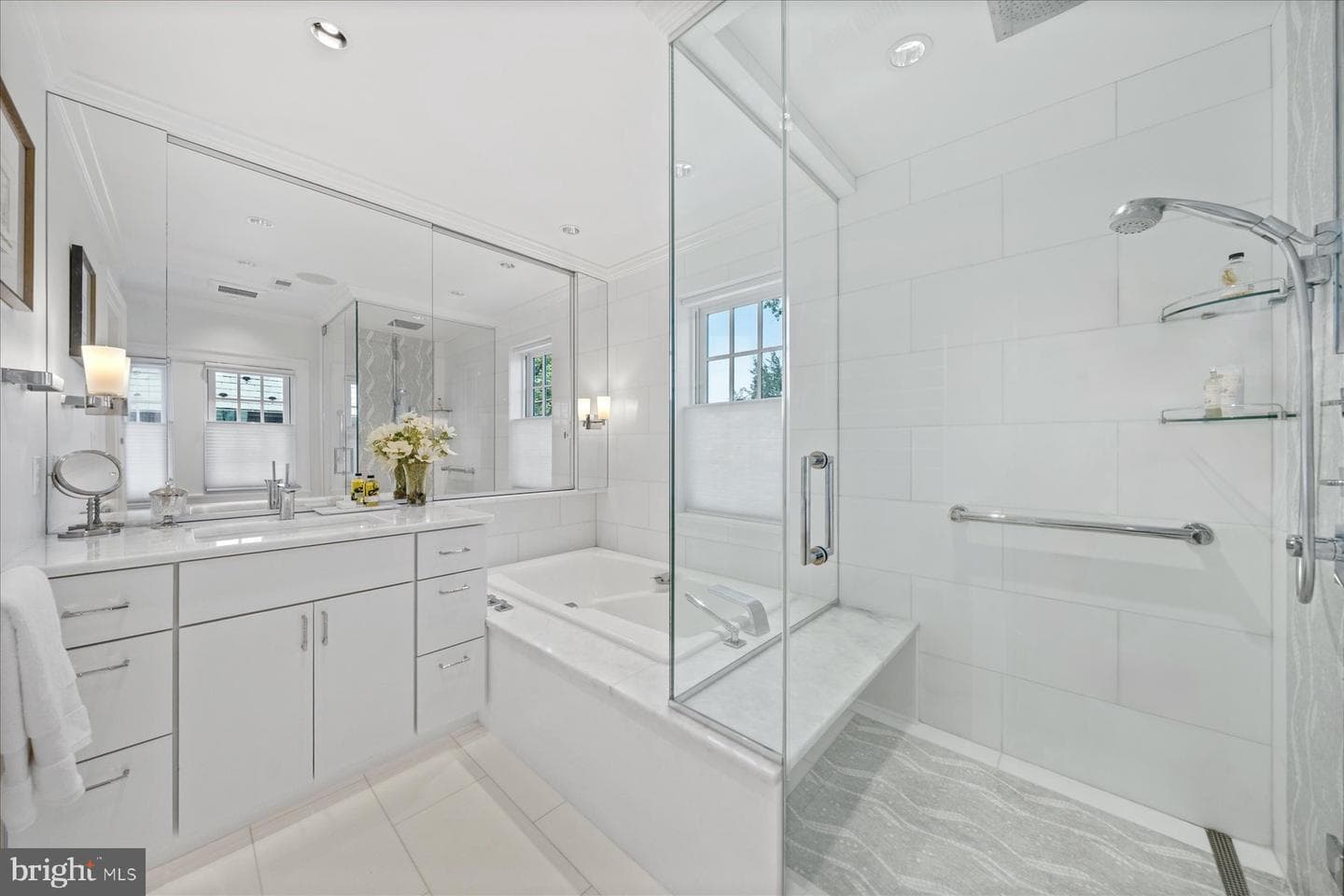 1706 Surrey Lane NW photo 36