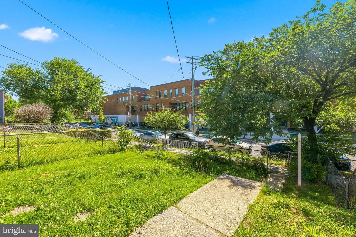 206 53rd Street NE photo 27
