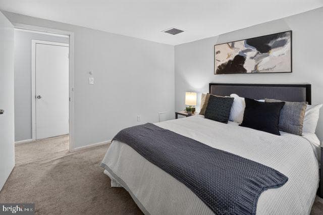 1341 East Capitol Street SE #108 photo 13