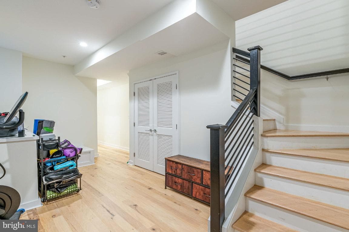 731 Fairmont Street NW #1 photo 9