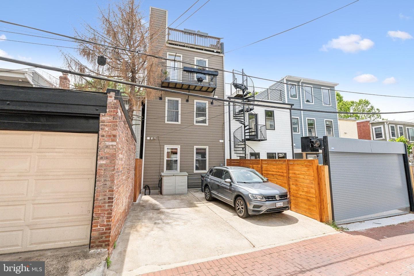 145 Adams Street NW #1 photo 18