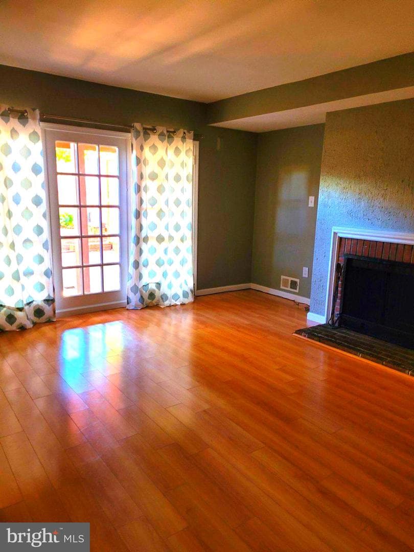 1358 G Street SE photo 23