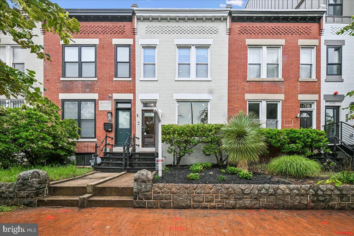 1328 G Street SE, Washington