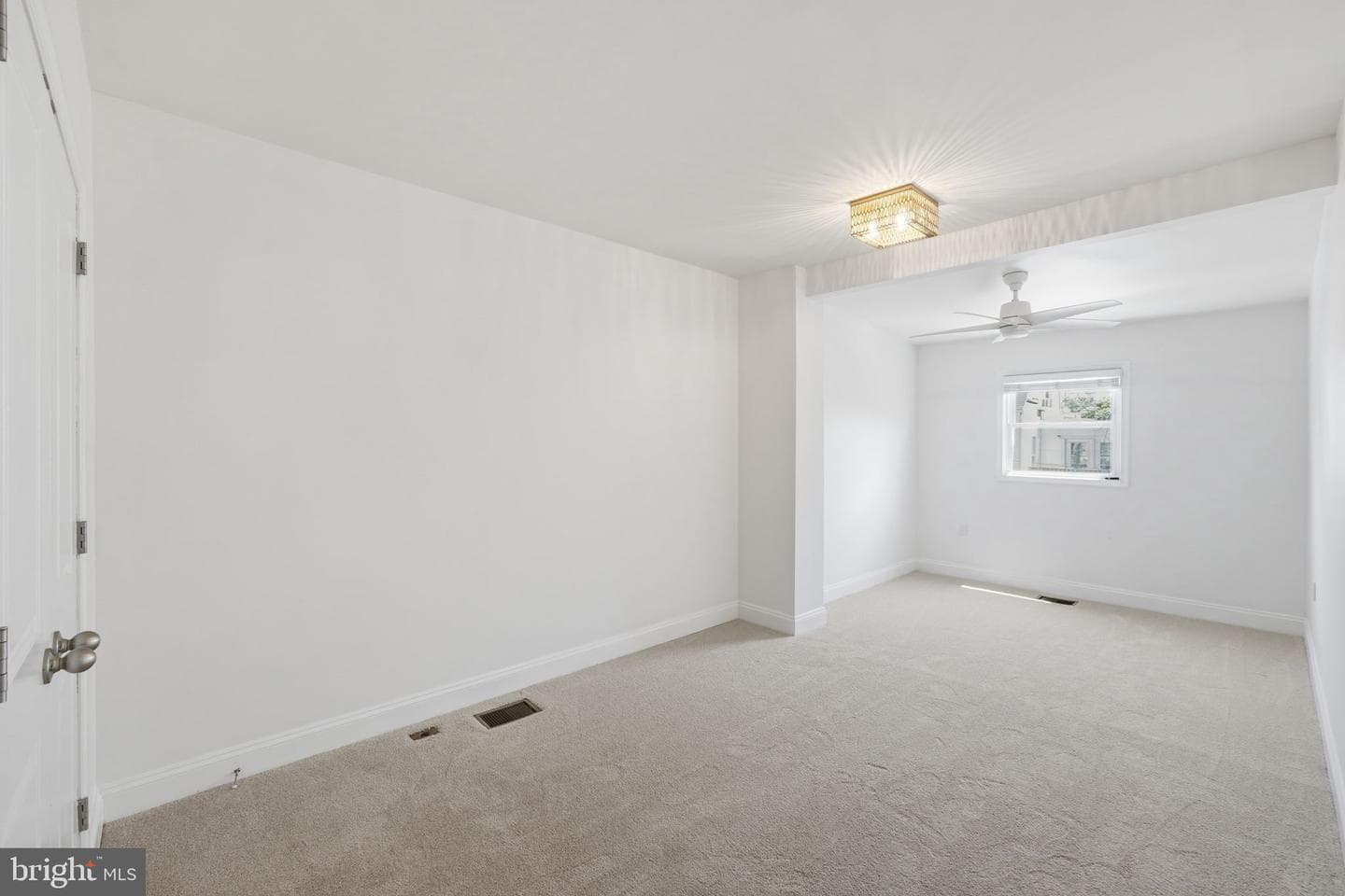 2429 3rd Street NE photo 28