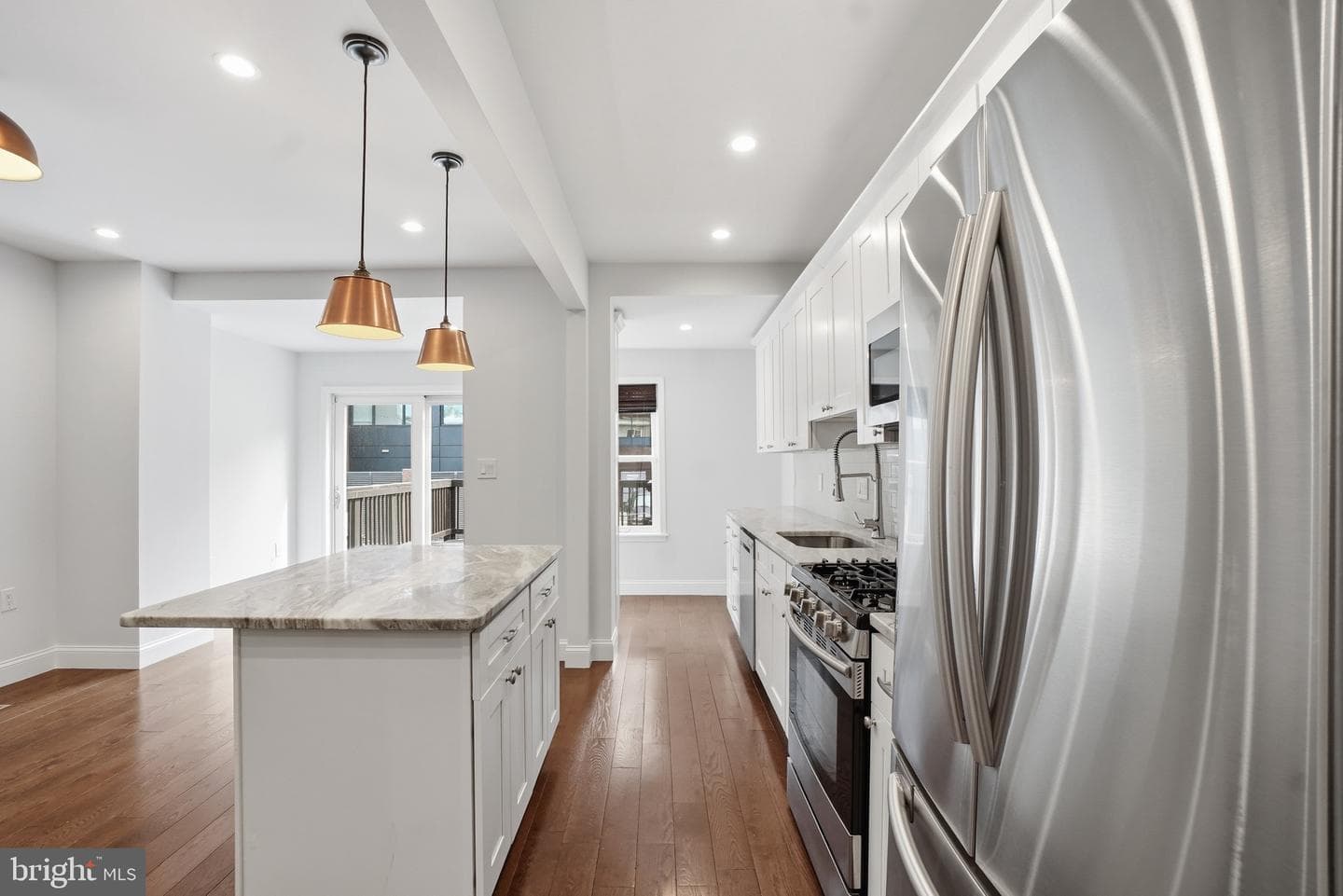 1118 Chicago Street SE photo 5