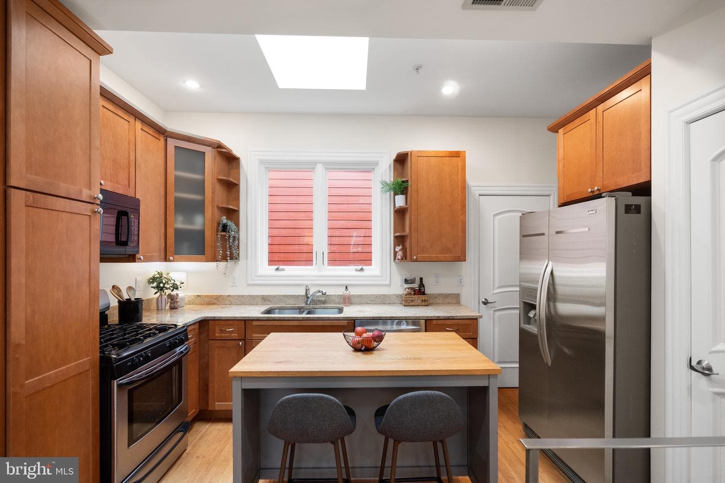 815 T Street NW #b photo 16