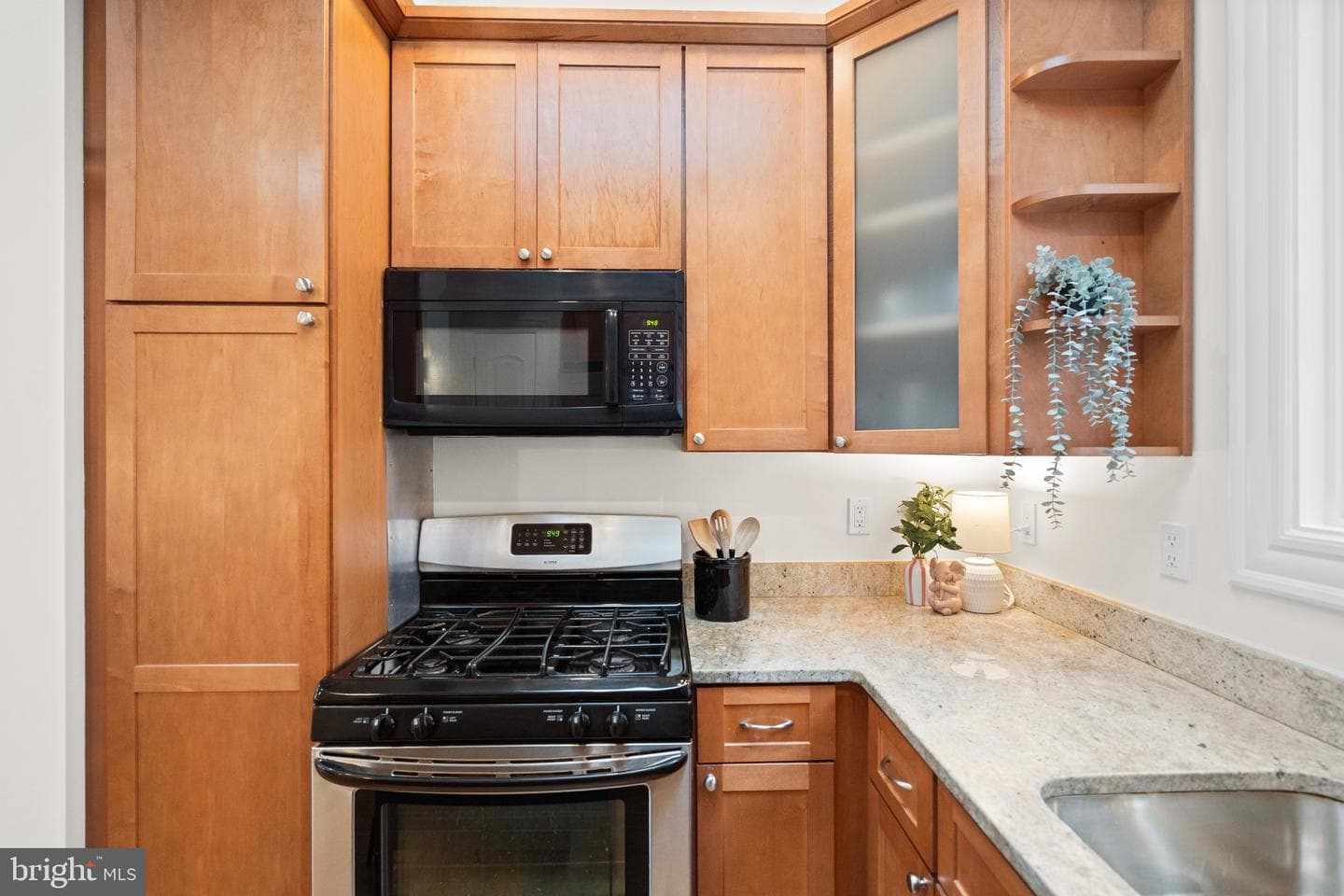 815 T Street NW #b photo 19