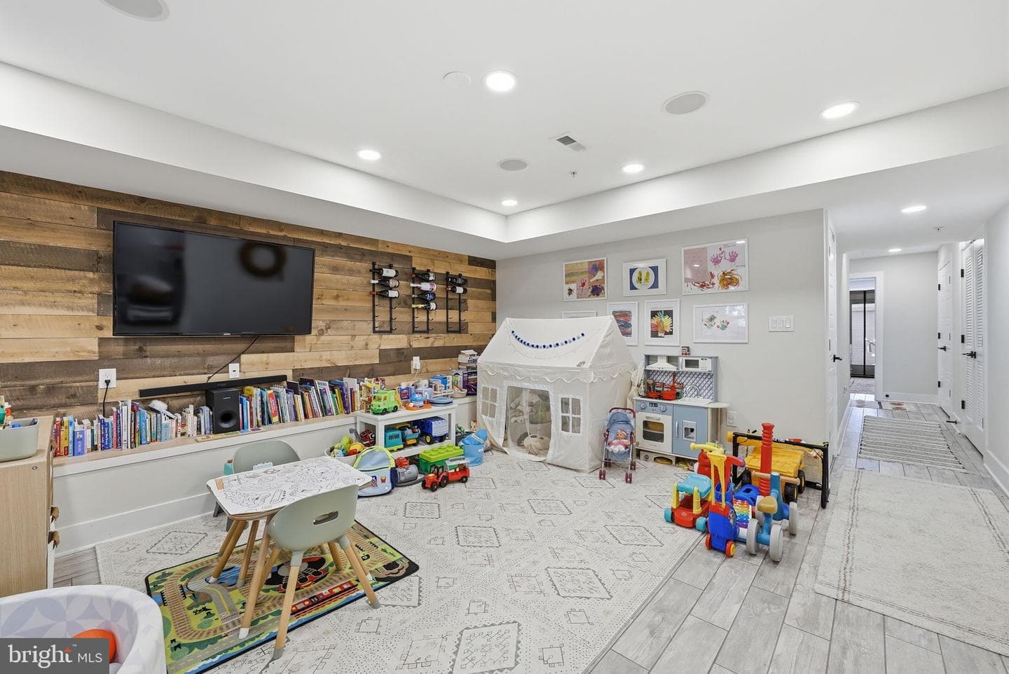 756 Princeton Place NW #1 photo 15