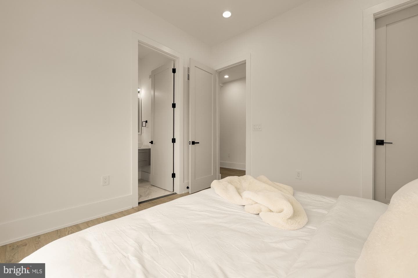 1140 Oates Street NE #201 photo 31