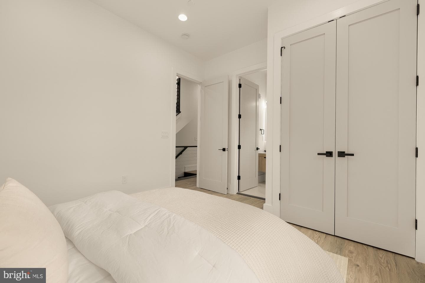 1140 Oates Street NE #201 photo 36