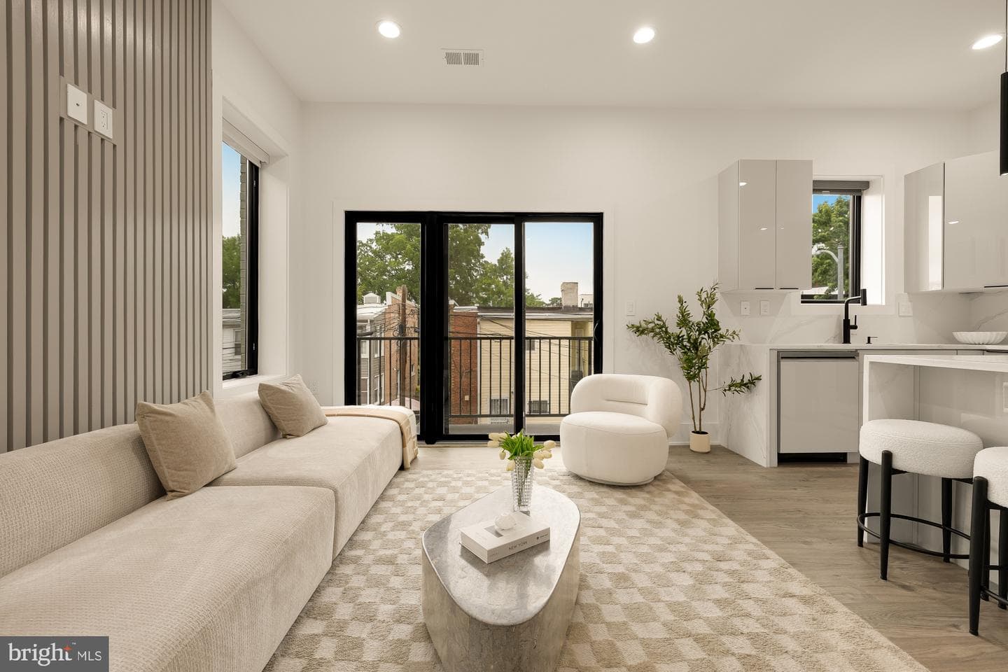 1140 Oates Street NE #201 photo 8