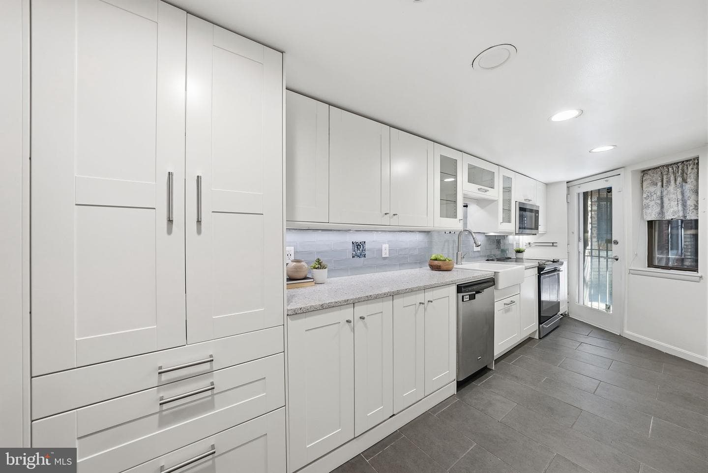 1200 East Capitol Street NE #1 photo 16