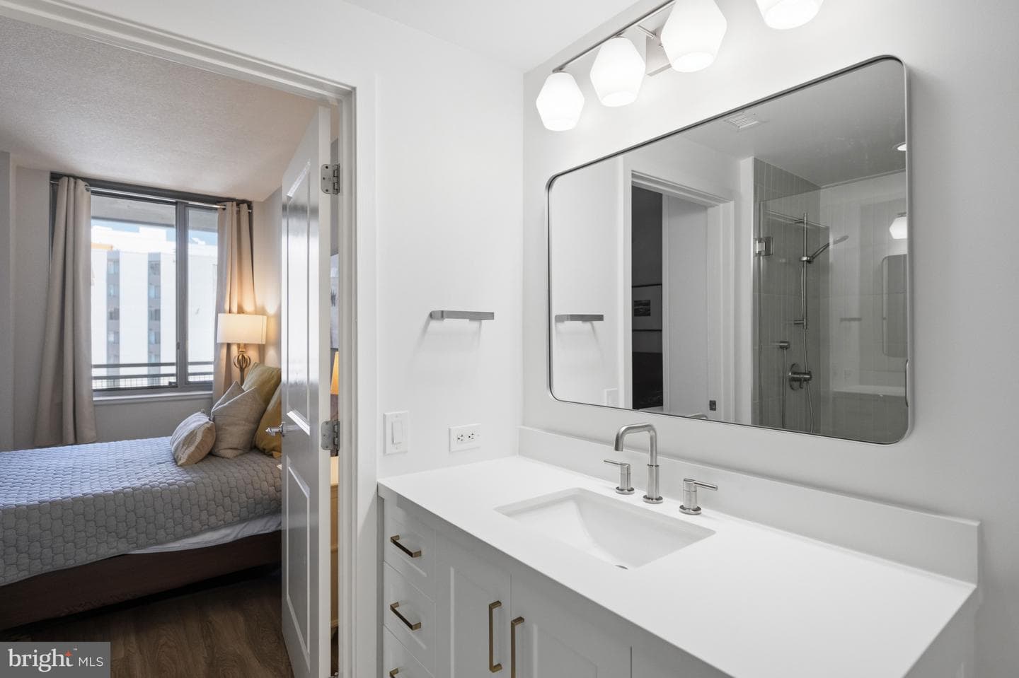 440 L Street NW #601 photo 11